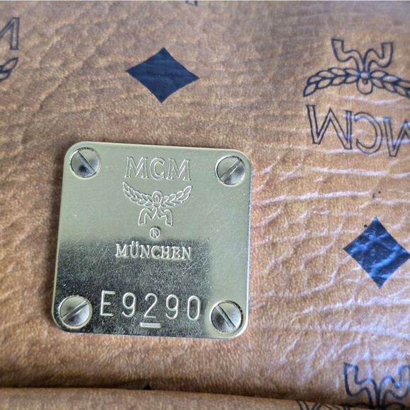 MCM Doctor Bag Brown - Picture 6 of 16